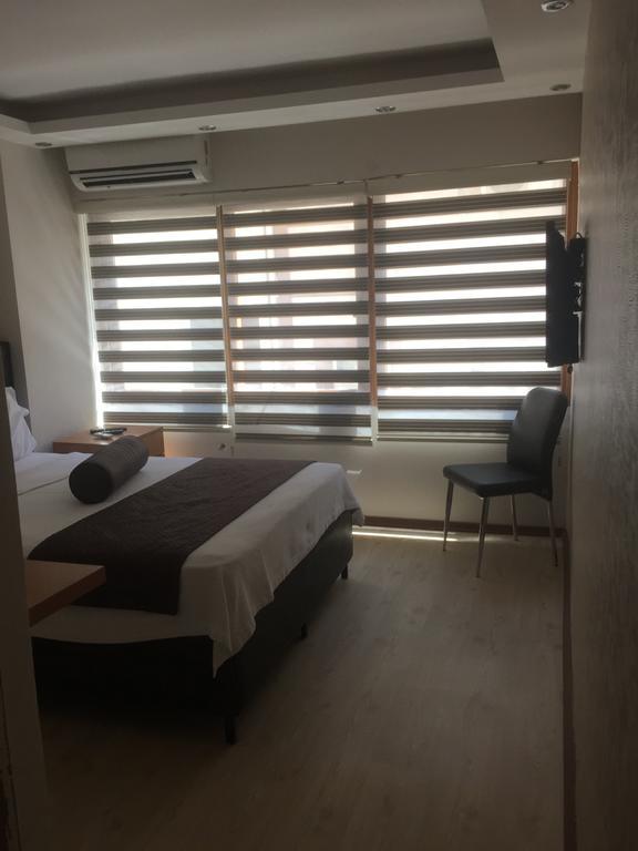 Yayla Hotel Izmir Bagian luar foto